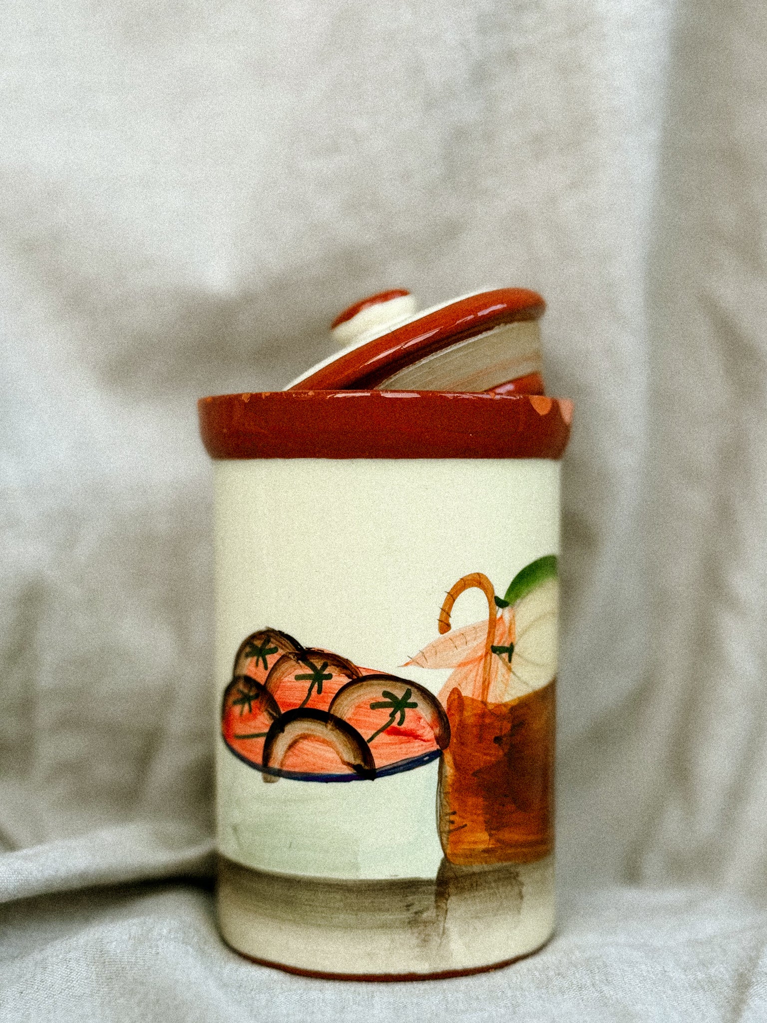 "Farm-to-table" Pot