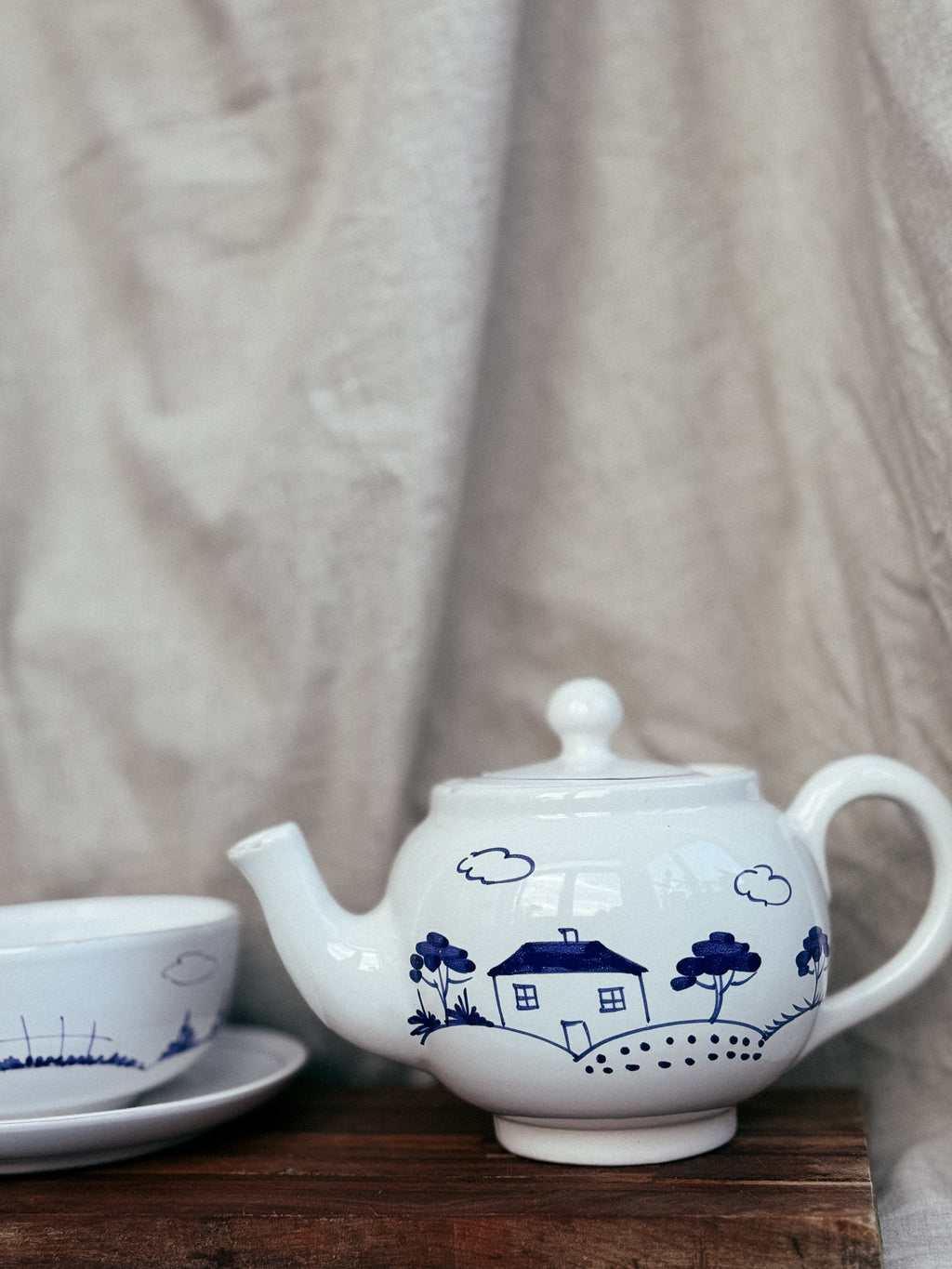 Alentejo-Inspired Tea Set (teapot, cup & saucer)