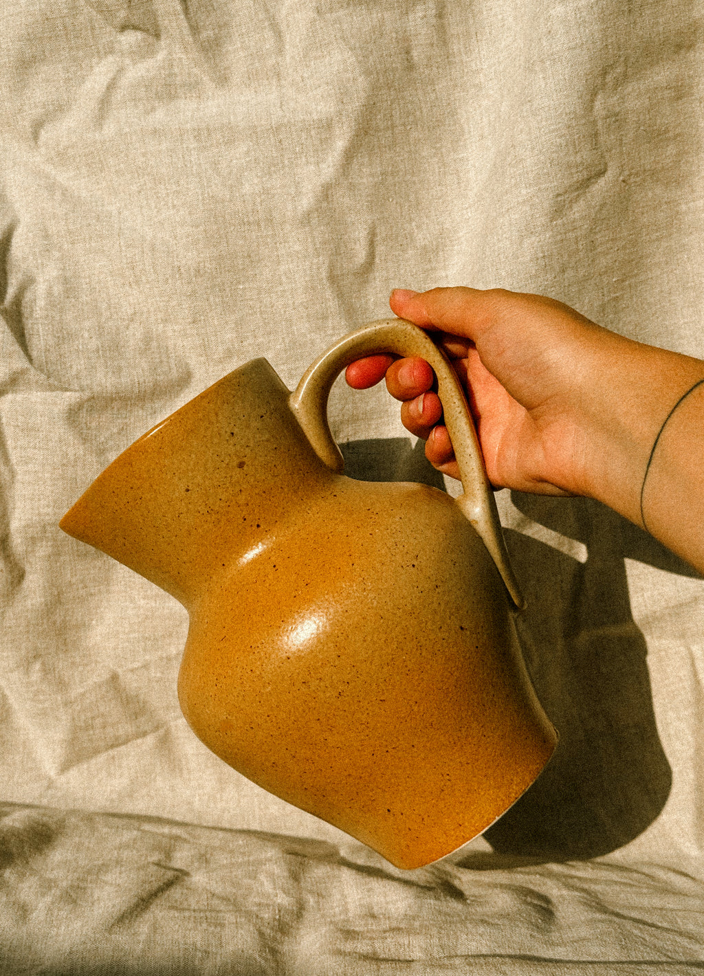 HN30 | Glazed stoneware "honey" jar, c. 1970