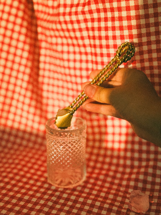 Pinça em latão torcido, c. 1940