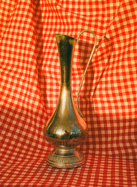 Jarra decorativa em metal cromado, anos 1970–80