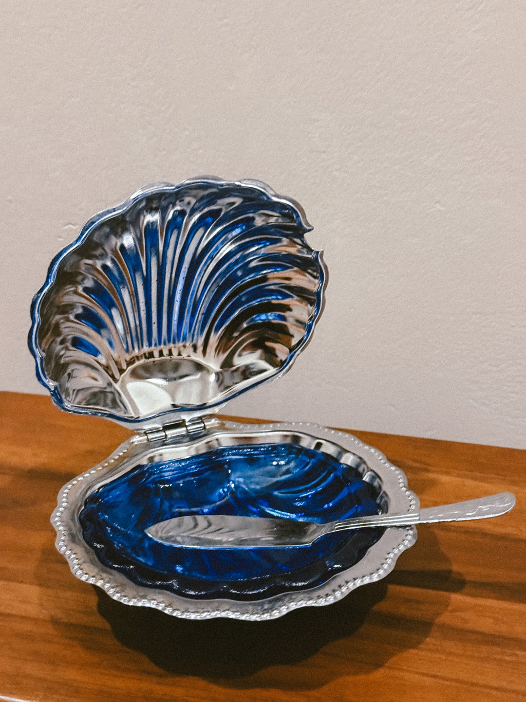 Manteigueira "Shell" Art Deco, 1980s