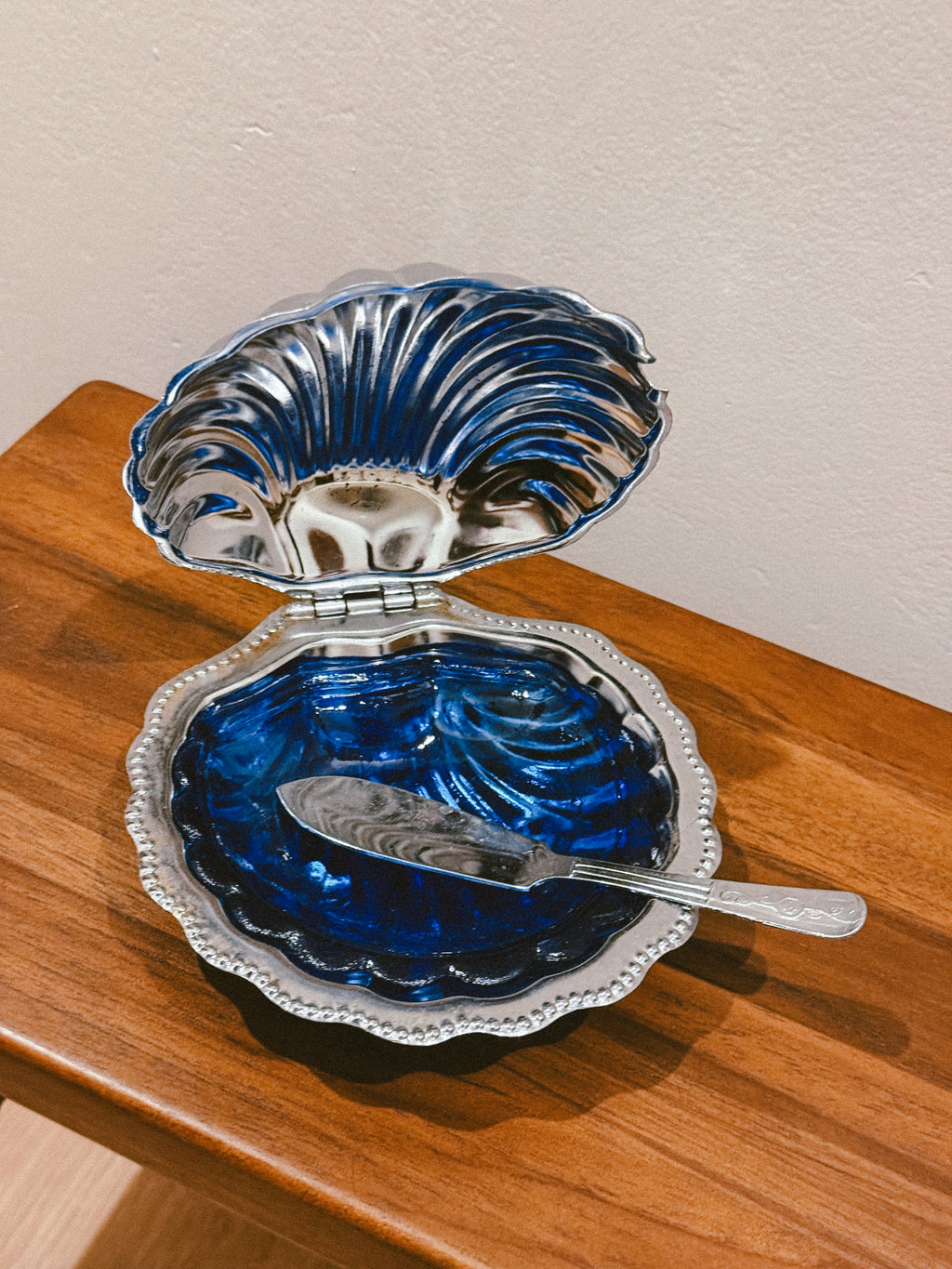 Manteigueira "Shell" Art Deco, 1980s