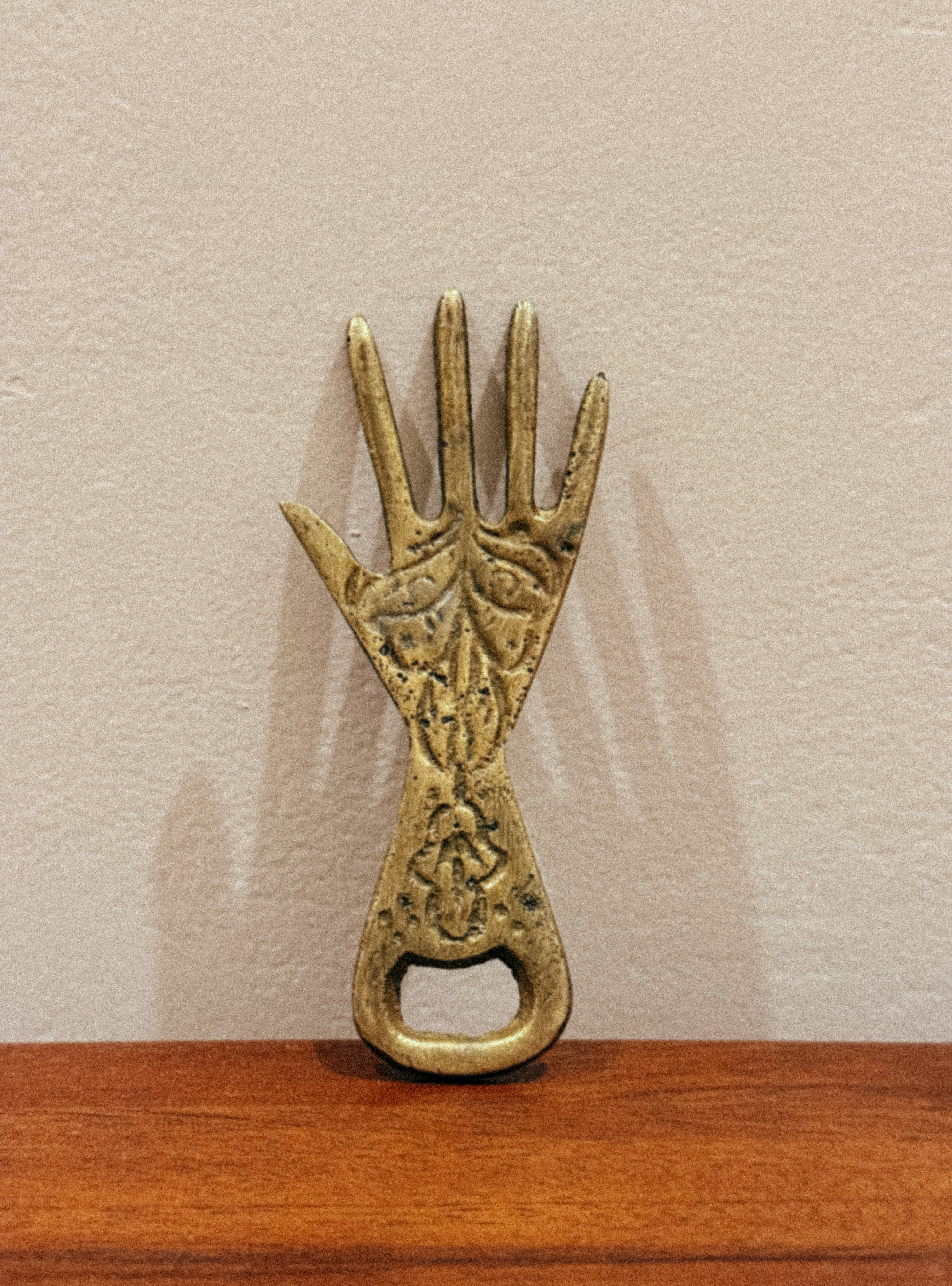 Abridor de garrafas esculpido, 1970s