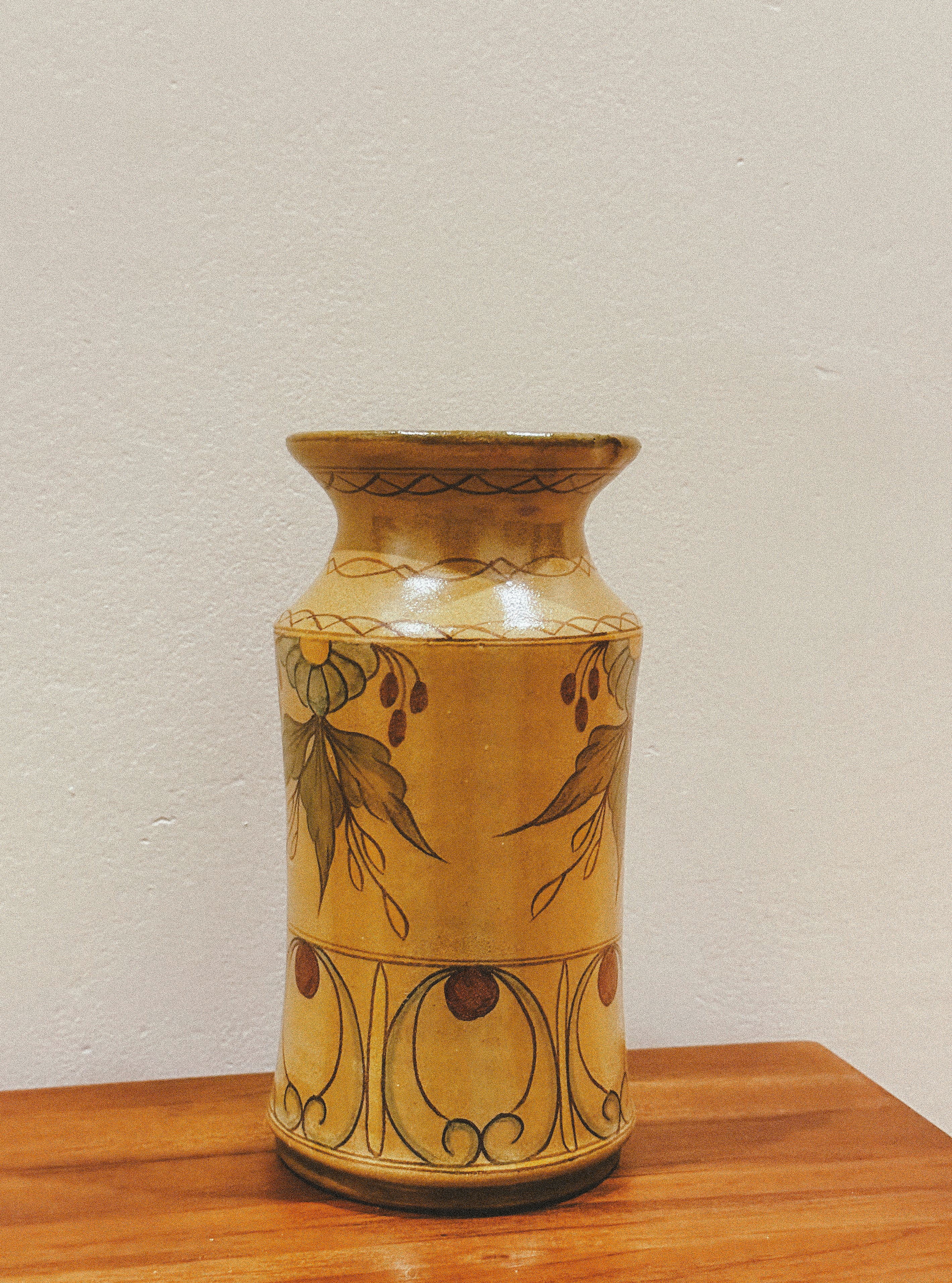 Vaso decorativo típico de Almancil, séc. XX