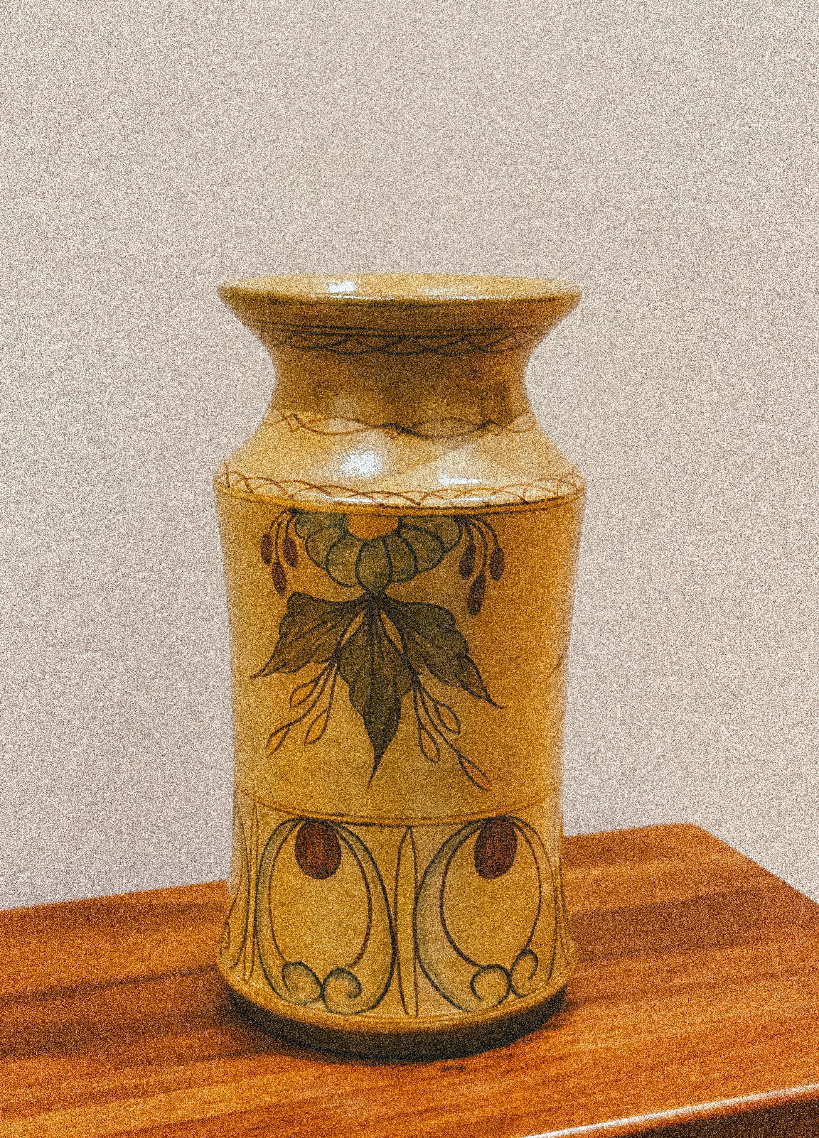Vaso decorativo típico de Almancil, séc. XX