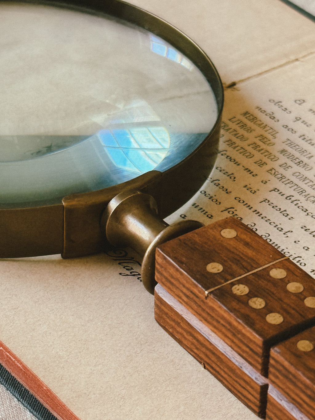 Vintage Magnifying Glass with Dice Handle