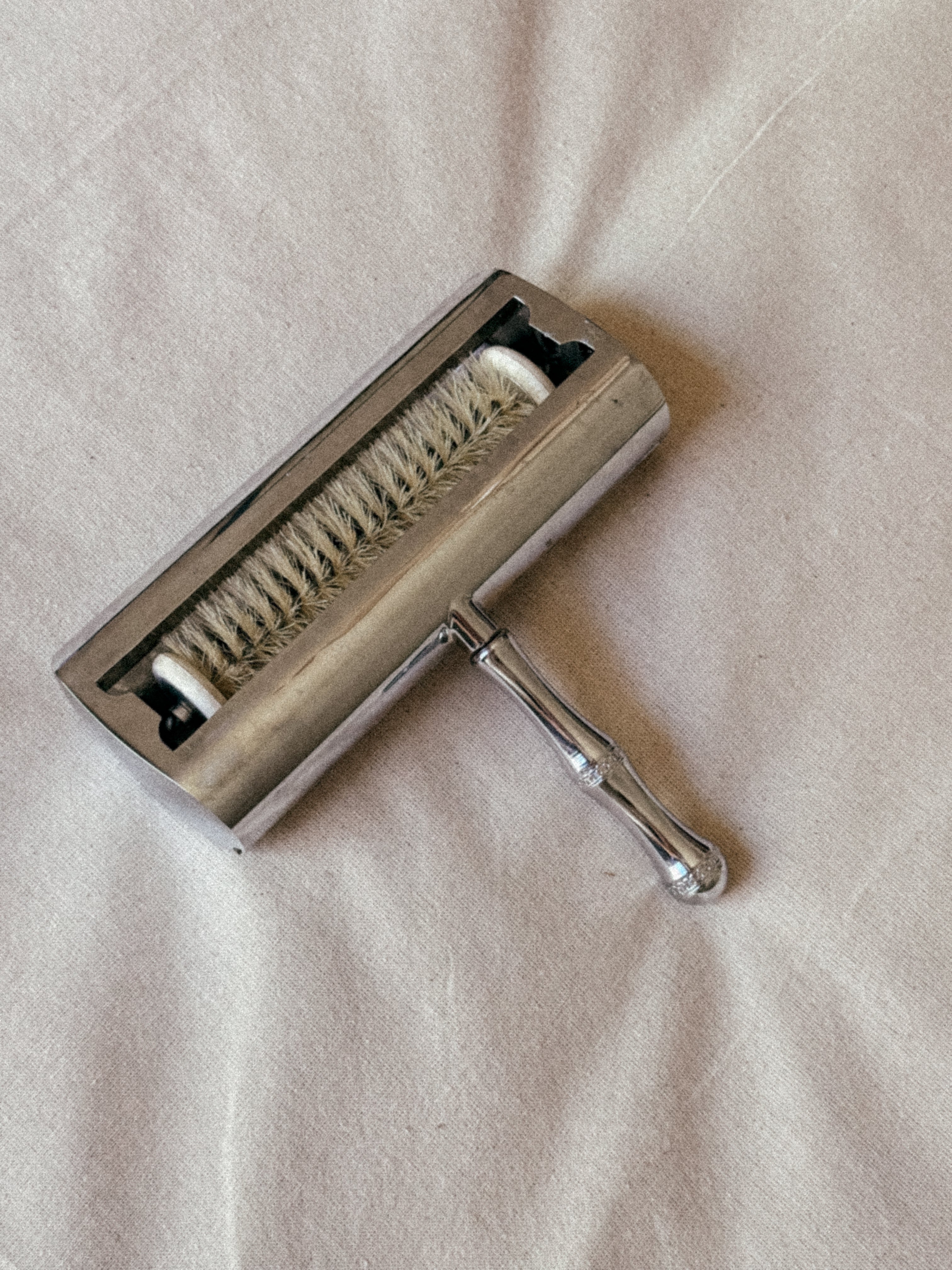 French Silent Butler with Floral Metalwork | Silver Crumb Catcher